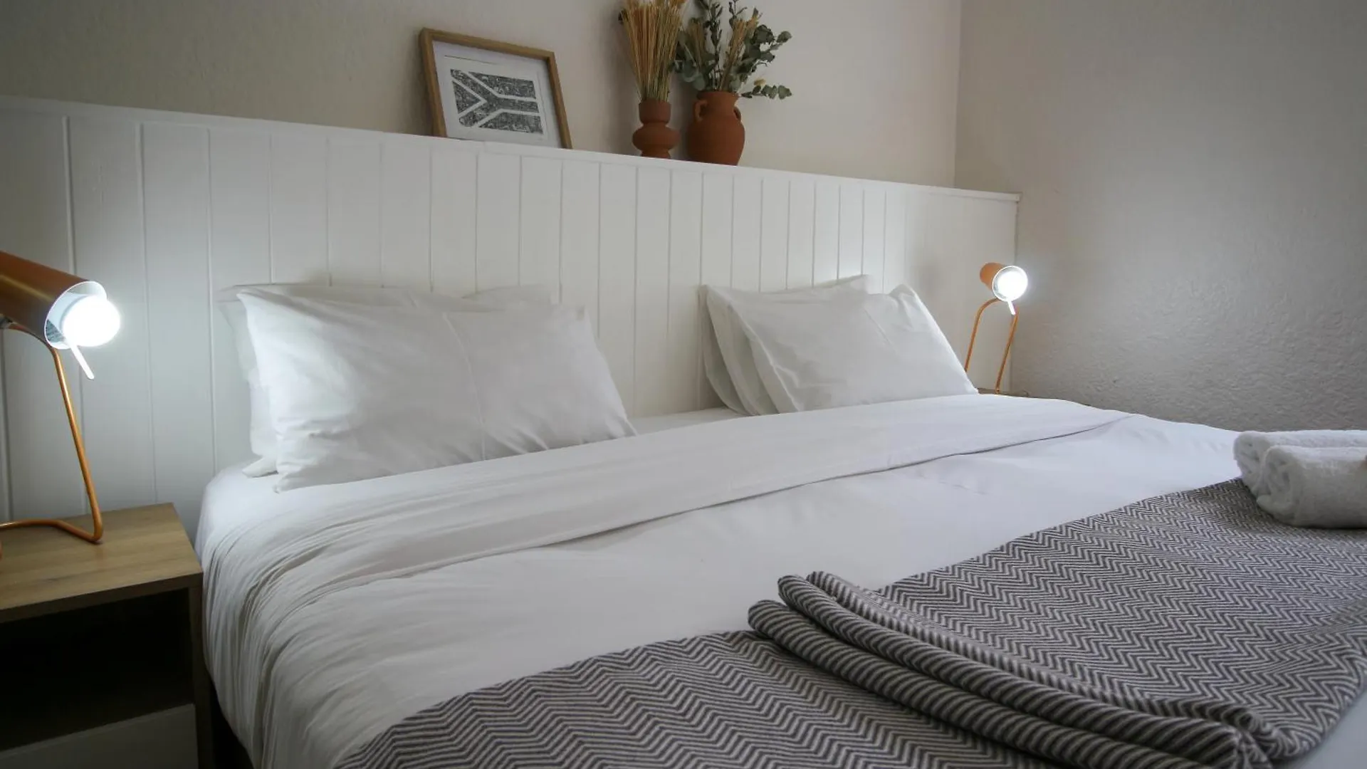 Curiocity Kloof Street Cape Town Hostel