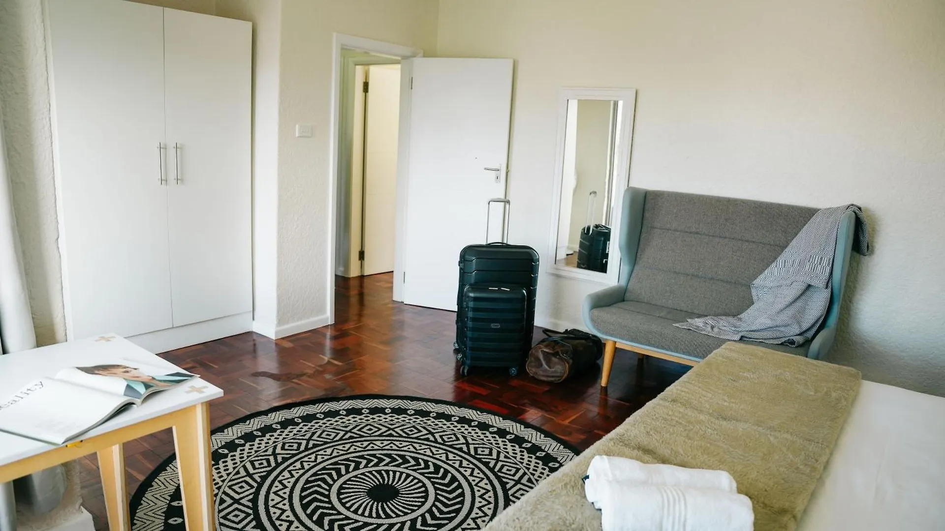 Hostel Curiocity Kloof Street Cape Town