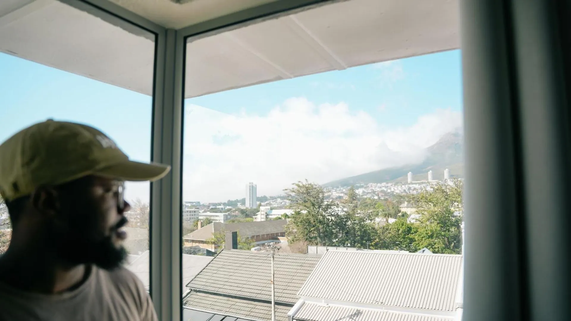 Curiocity Kloof Street Cape Town Hostel